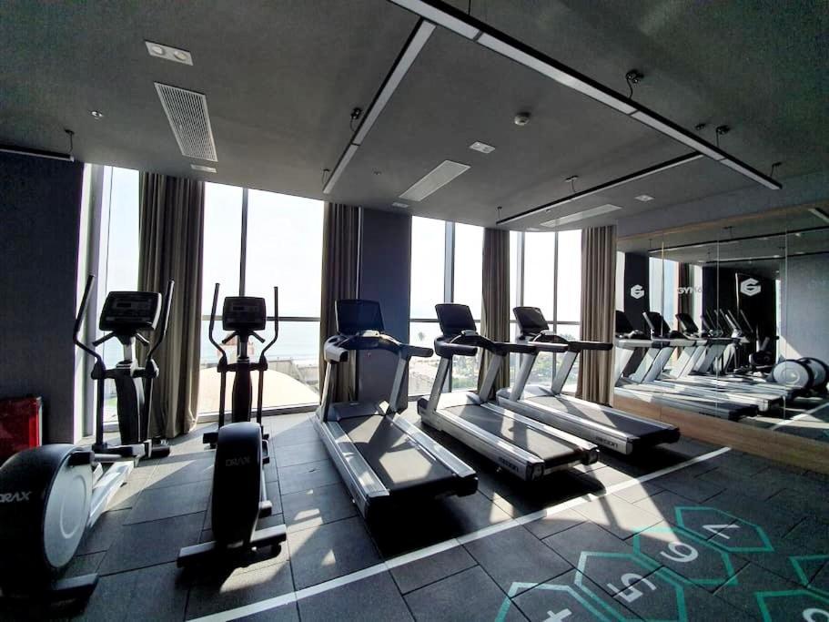 Kn Panorama Beachfront Condotel Нячанг Экстерьер фото